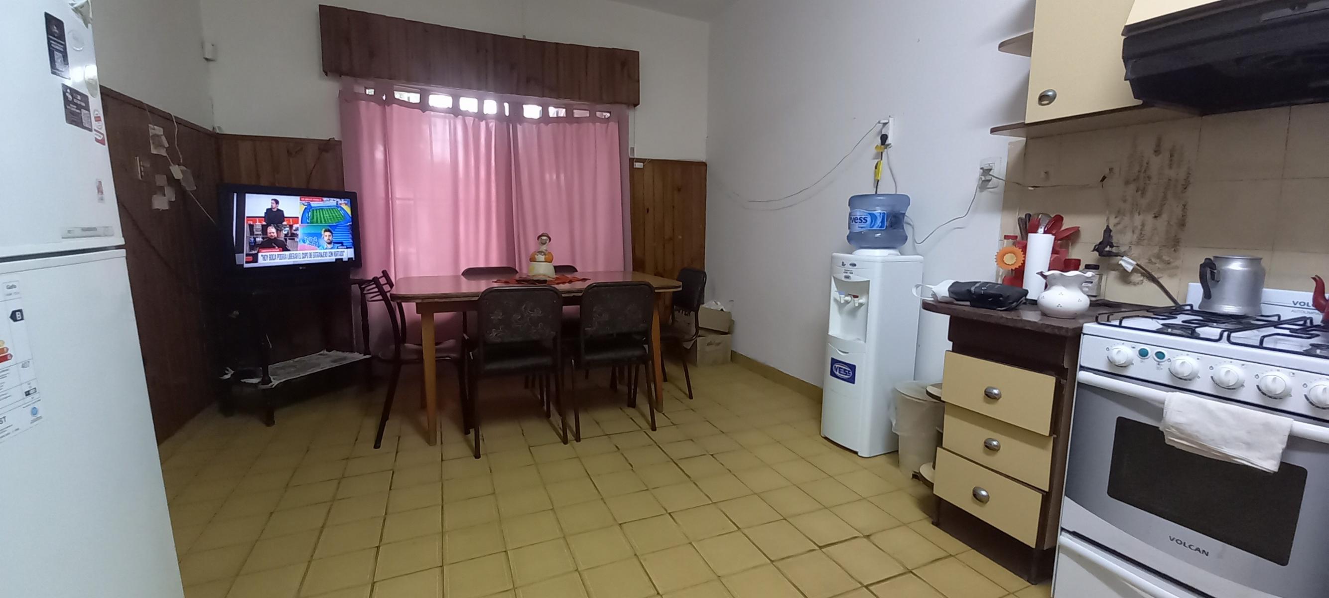 Chalet 5 ambientes con galpón de 113 mts2 - Chilavert — foto 12