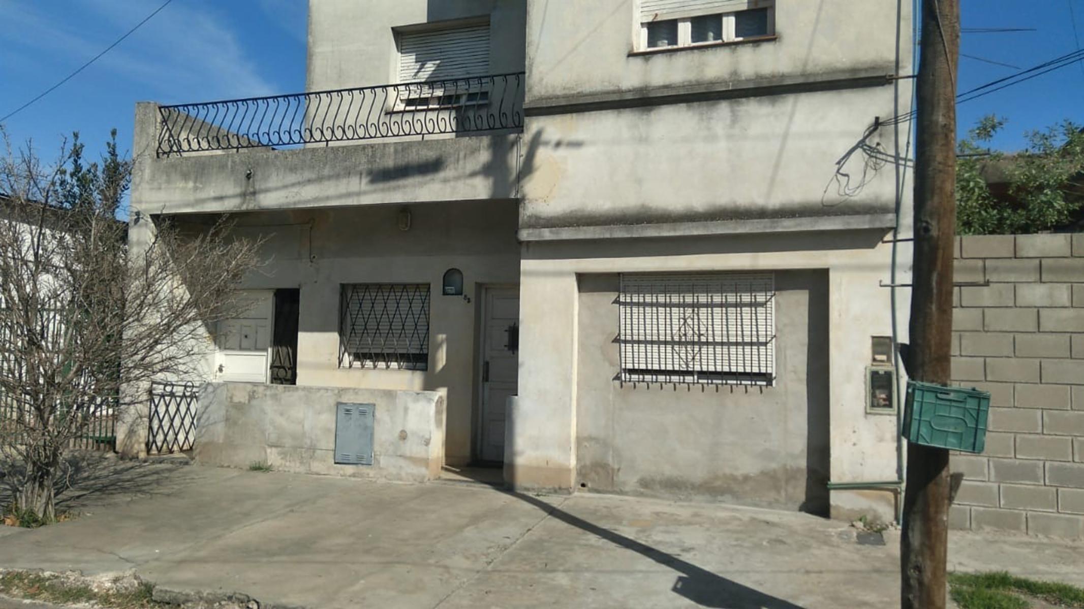 EXCELENTE PROPIEDAD IDEAL 2 FAMILAS en ZONA JUMBO de SAN MARTIN proximo RUTA 8 -Metrobus-, AVENIDAS y ACCESOS — foto 3