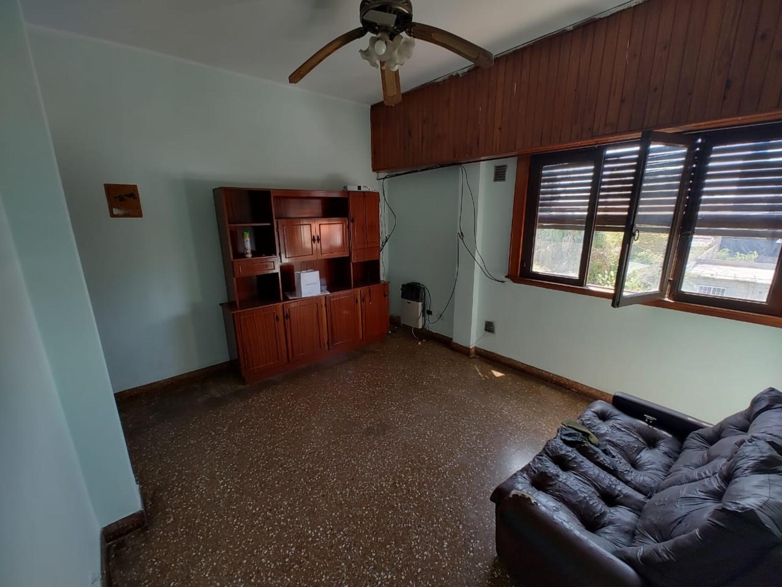 EXCELENTE DEPARTAMENTO 2 AMPLIOS e IMPECABLES AMB s/ CALLE PRINCIPAL en LOMA HERMOSA — foto 2