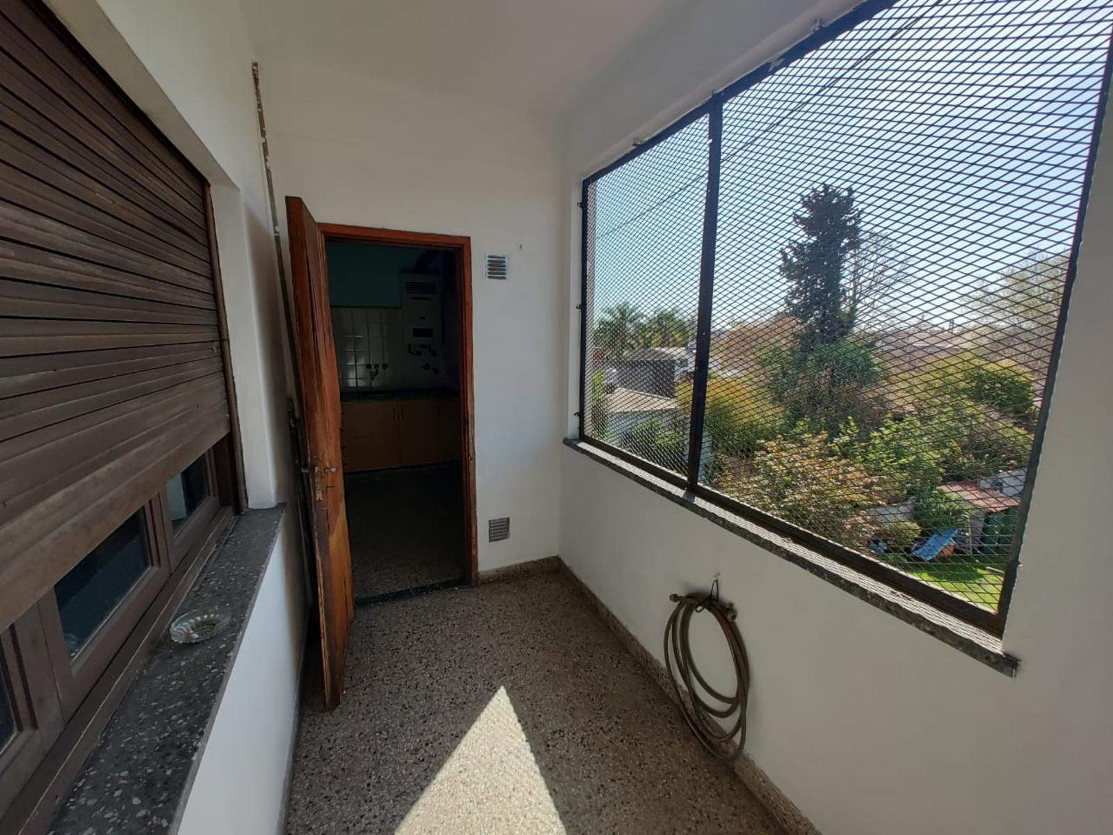 EXCELENTE DEPARTAMENTO 2 AMPLIOS e IMPECABLES AMB s/ CALLE PRINCIPAL en LOMA HERMOSA — foto 7