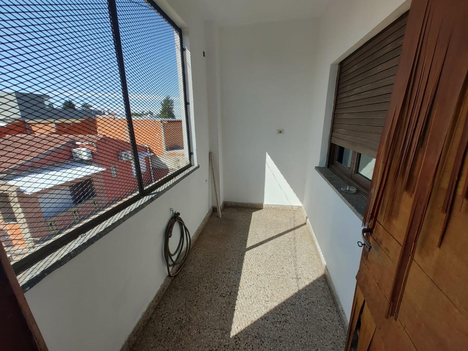 EXCELENTE DEPARTAMENTO 2 AMPLIOS e IMPECABLES AMB s/ CALLE PRINCIPAL en LOMA HERMOSA — foto 8