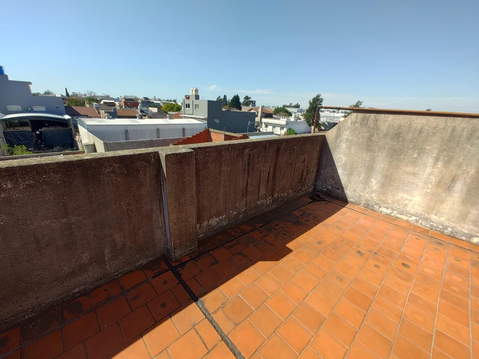 EXCELENTE DEPARTAMENTO 2 AMPLIOS e IMPECABLES AMB s/ CALLE PRINCIPAL en LOMA HERMOSA — foto 10