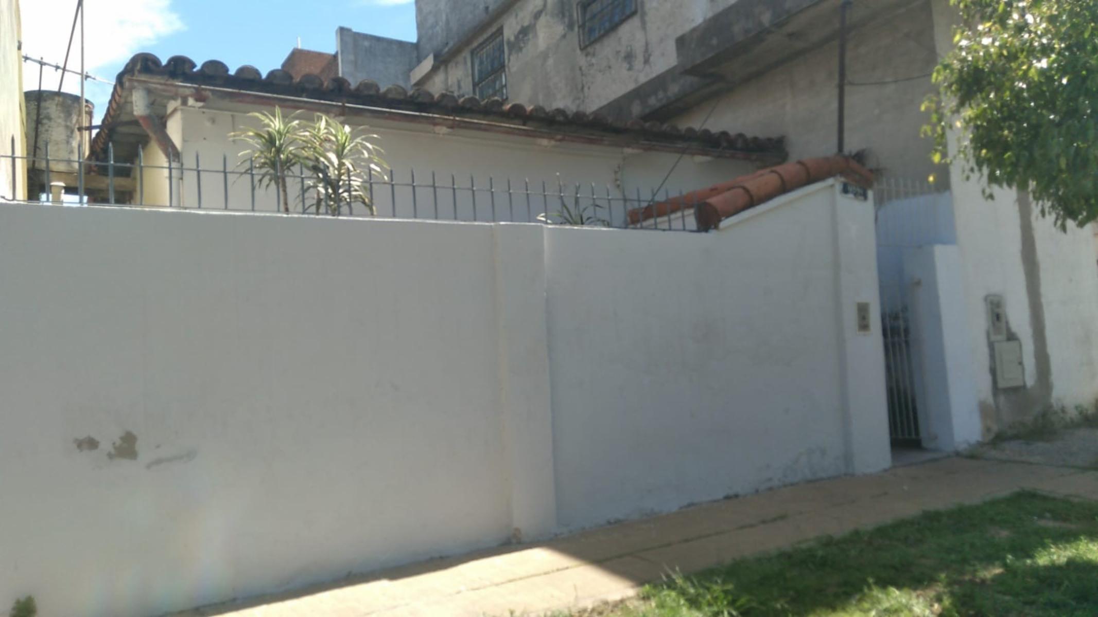ELEGANTE CHALECITO 2 AMPLIOS AMB, en PTA BAJA en VILLA BONICH - MUY PXMO RUTAS Y AVDAS IMPORTANTES