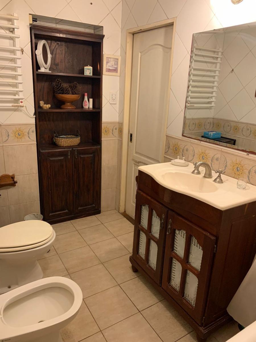 Excelente PH 3 Amb. con cochera semi cubierta para 2 o 3 autos- Villa Ballester — foto 3