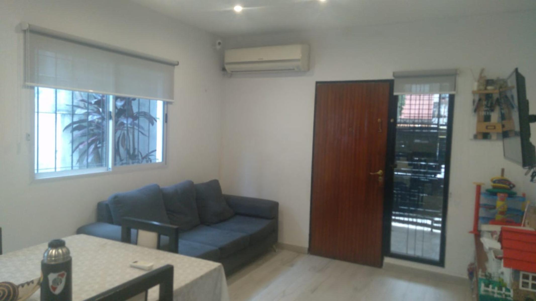 Impecable PH 3 amb pta baja al frente con terraza- Villa Bonich — foto 4
