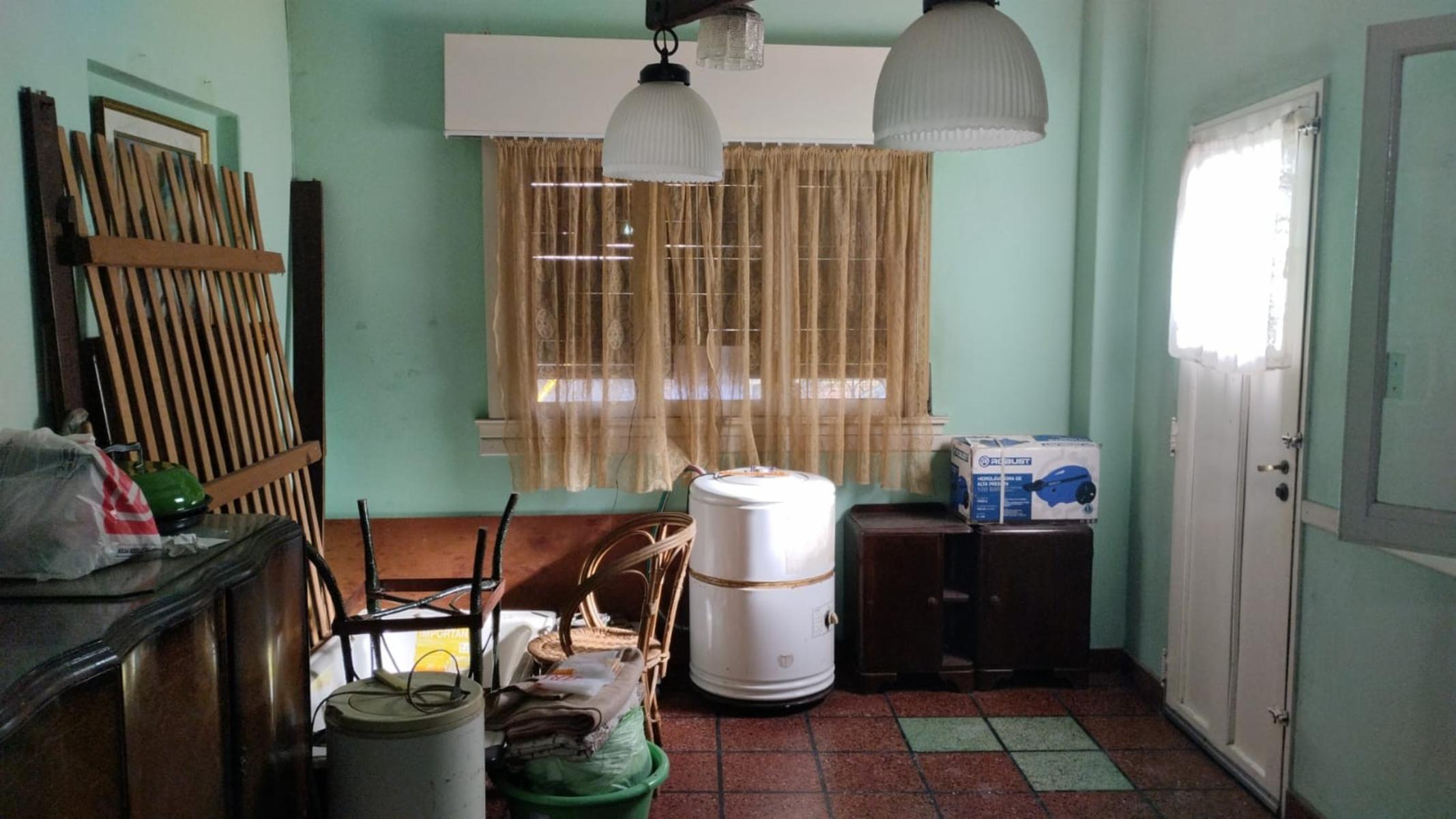 INTERESANTE PROPIEDAD 4 AMB c/ FDO PARQUIZADO — foto 10