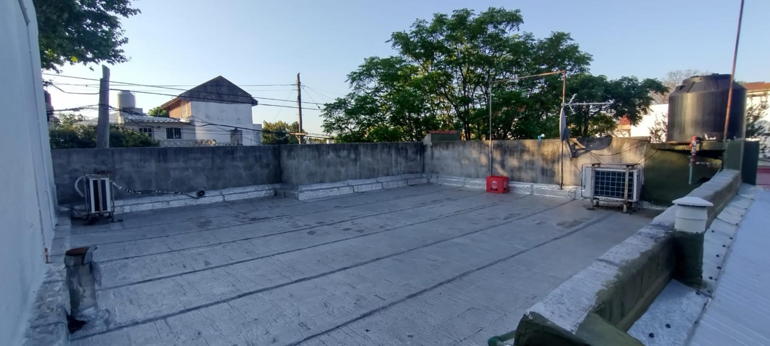Ph 3 amb frente patio y cochera- Villa ballester — foto 9