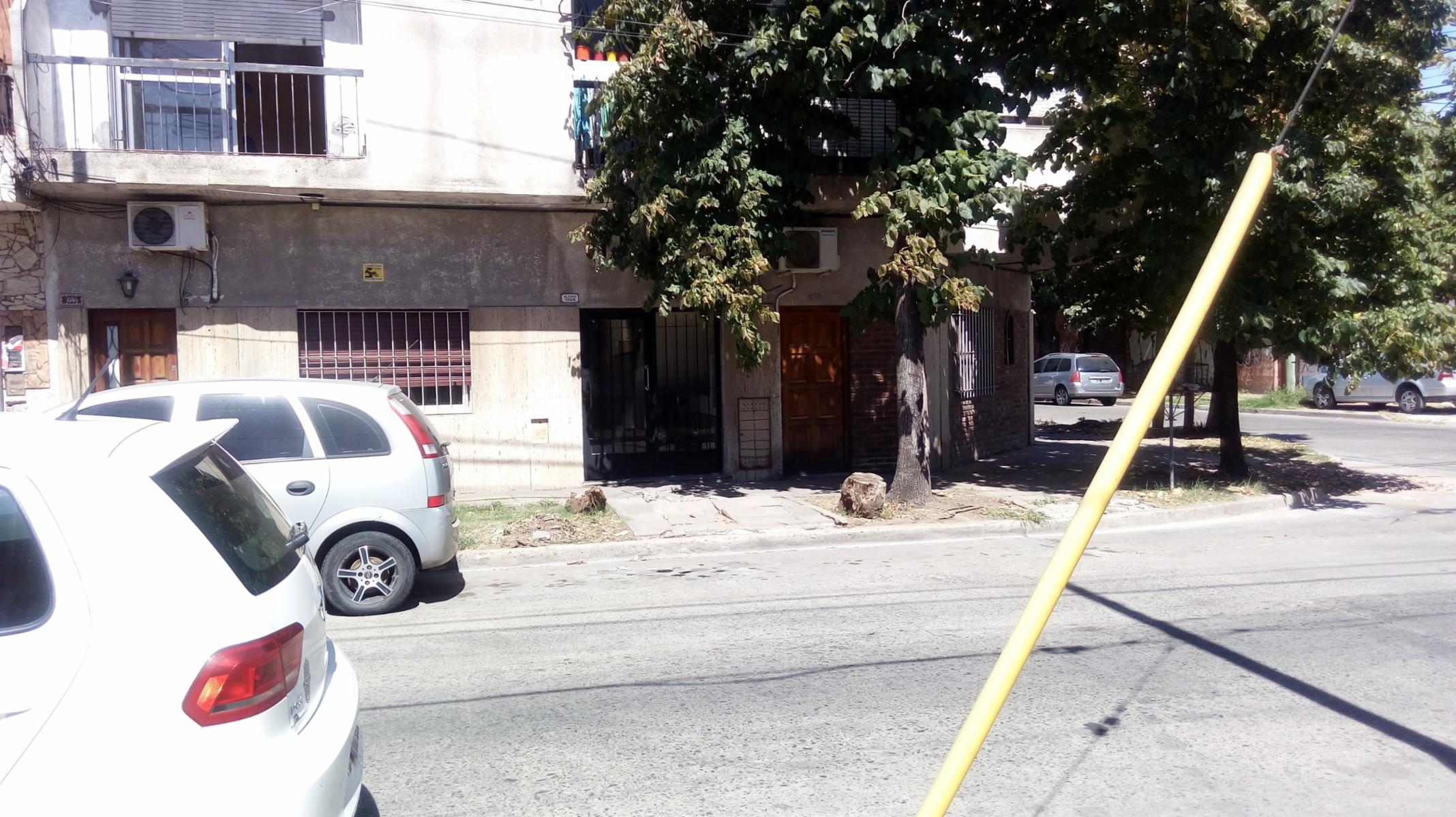 SE ACEPTA PERMUTA HASTA EL 50 - ESCUCHAMOS PROPUESTAS INMEJORABLE UBICACIÓN SEMI PISO CON GARAGE — foto 6