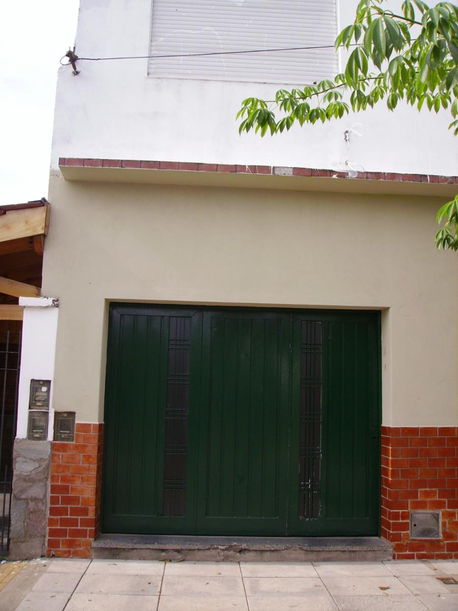 SE ACEPTA PERMUTA EXCELENTE ESQUINA - CASA DE 3 AMBIENTES (MUY BUENA) Y DEPTO. 3 AMBIENTES (A Terminar) — foto 6