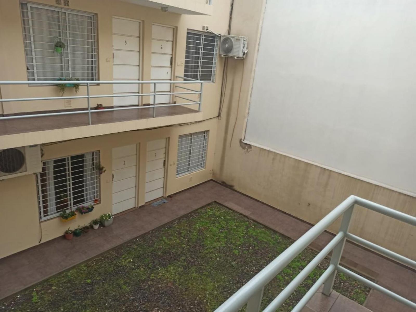 VENTA / Bonito Dpto 2 Amb. C/cochera Fija - Cerca De Todo - Consulte — foto 4