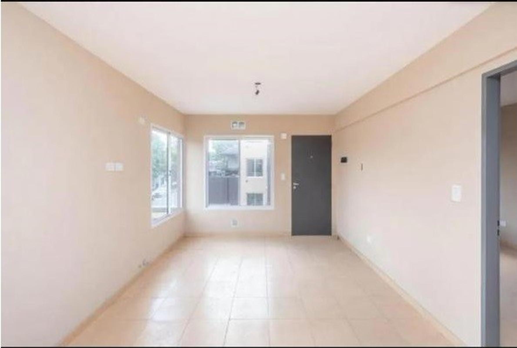 VENTA / Bonito Dpto 2 Amb. C/cochera Fija - Cerca De Todo - Consulte — foto 6