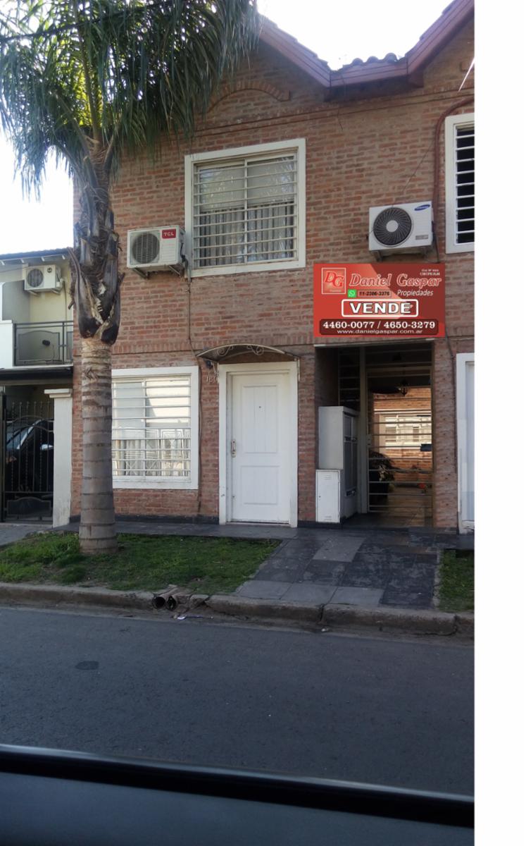 INMEJORABLE DÚPLEX DE 2 AMB. OPORTUNIDAD REAL