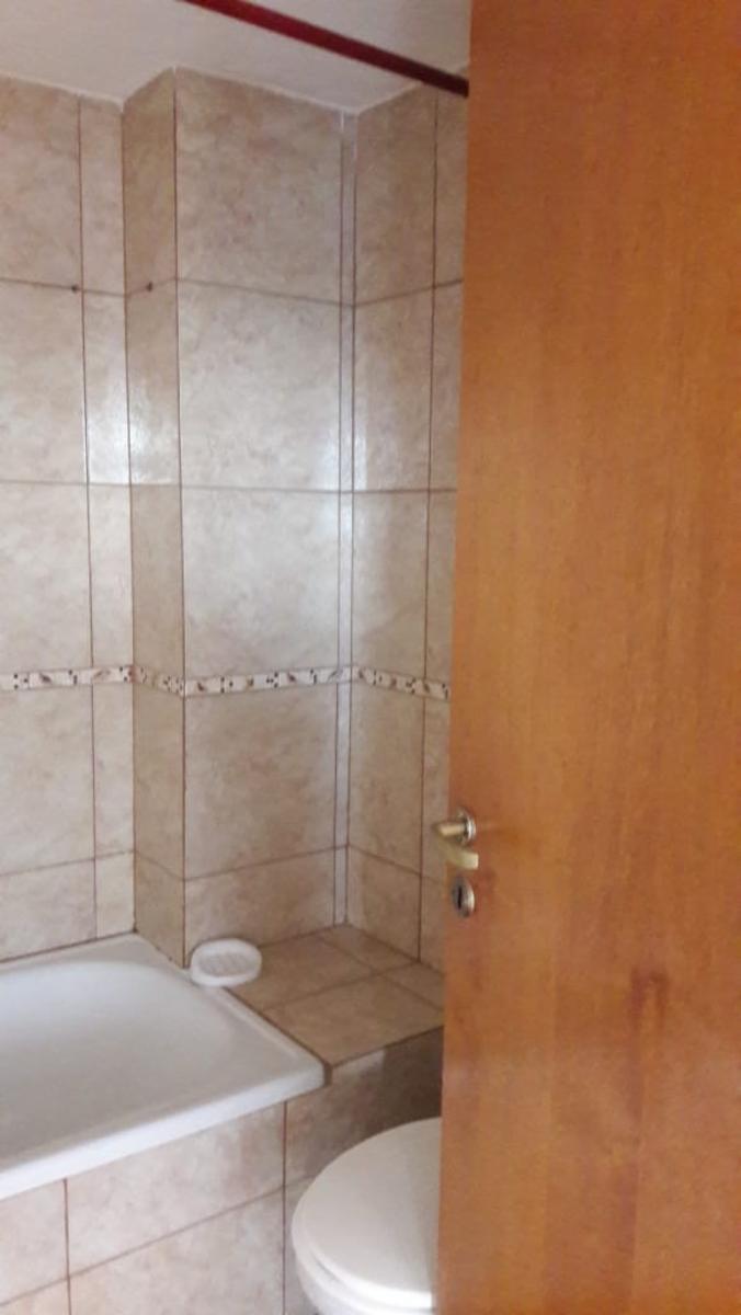 VENTA DPTO. 2 AMBIENTES - 42 m2. aprox. AMPLIO Y LUMINOSO - C/ COCHERA / — foto 7