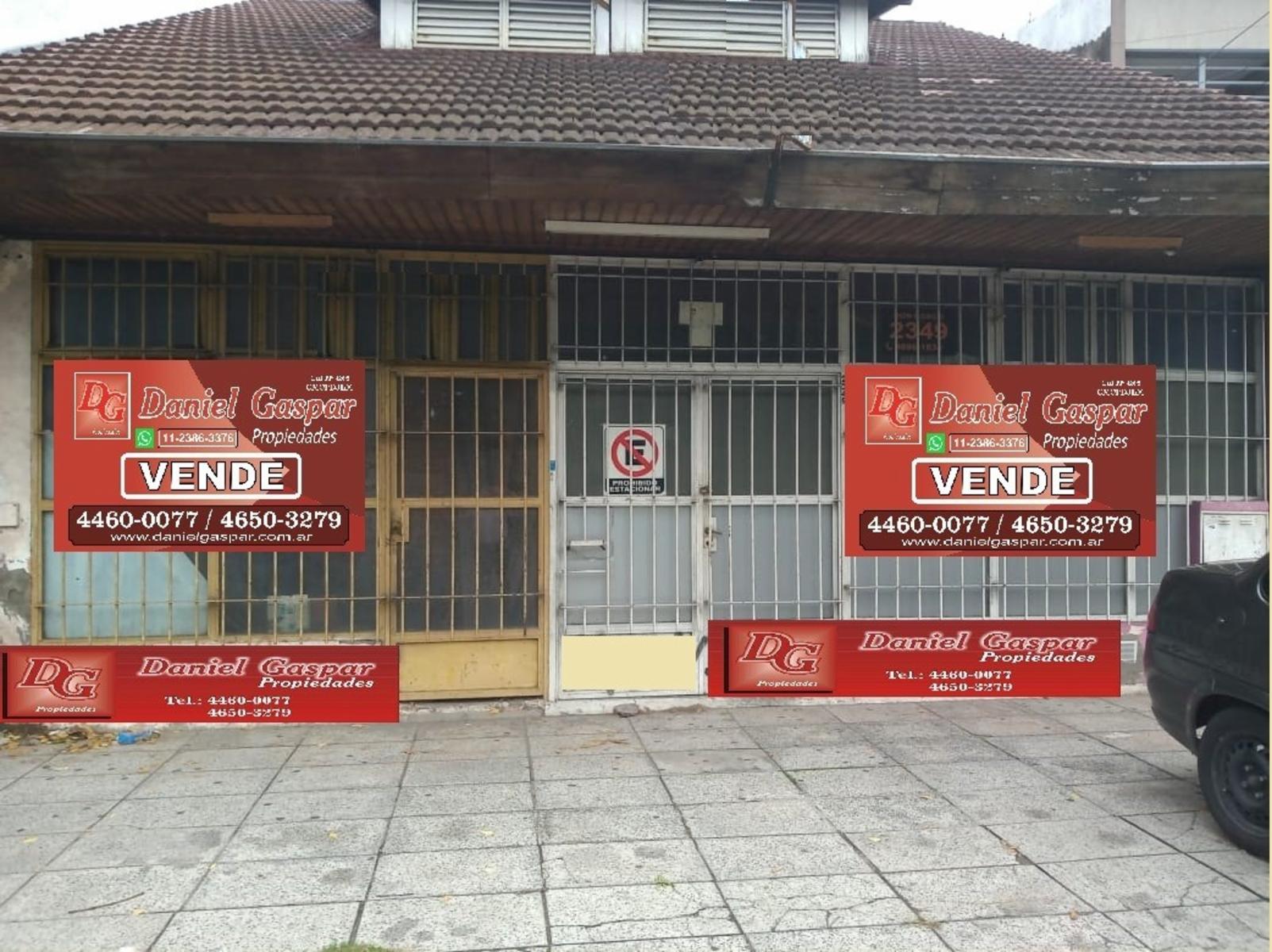 VENTA EN BLOCK - 3 UNIDADES - PB.: LOCAL Y DPTO. 3 AMB./ PA.: TERRAZA Y SALON