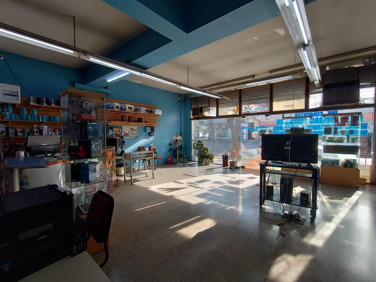 VENTA MAGNÍFICO LOCAL COMERCIAL DE 450M2 TOTALES EN 2 PLANTAS - ZONA COMERCIAL CÉNTRICA DE SAN JUSTO - NO HAY OTRO IGUAL — foto 6