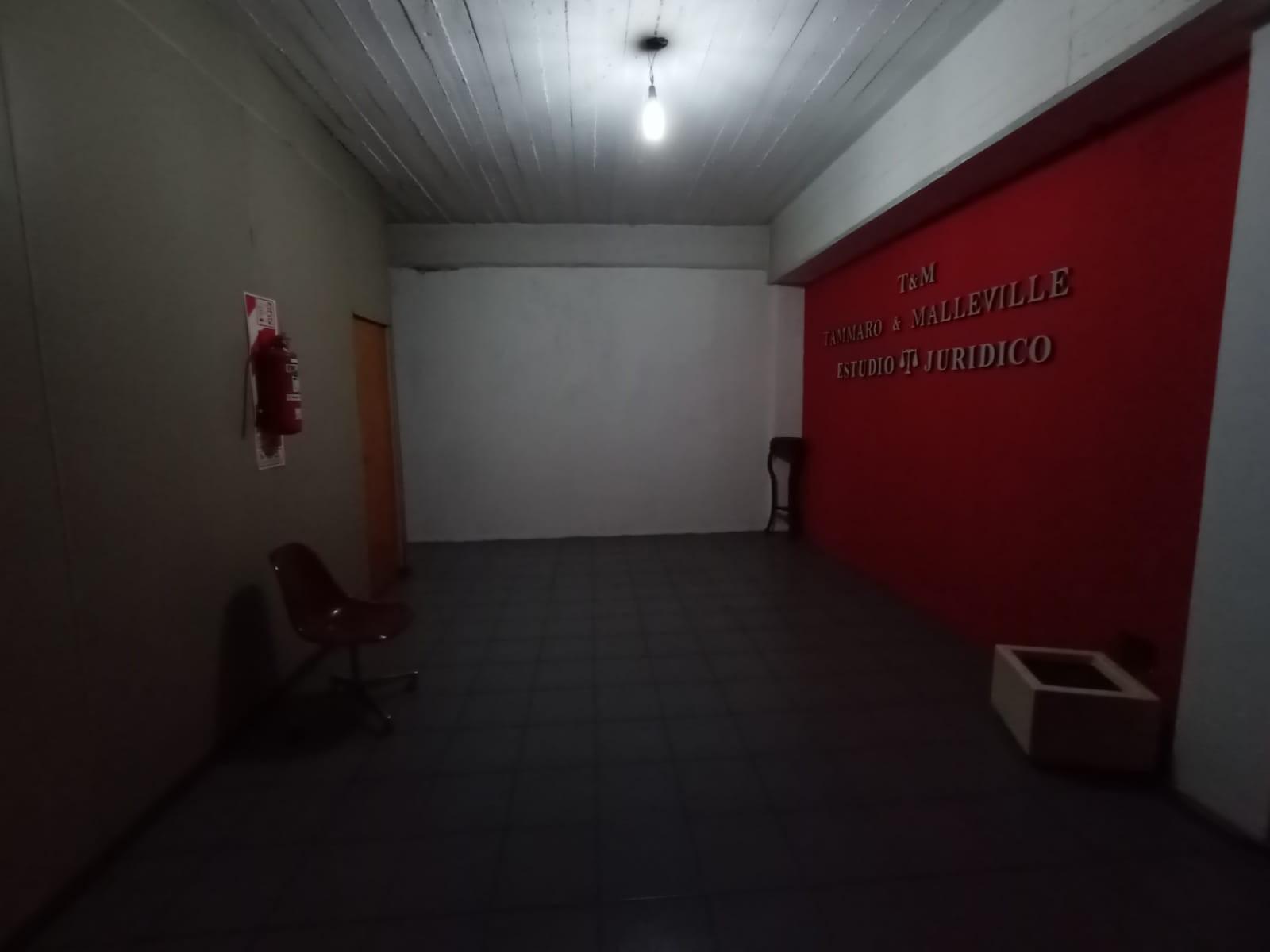 VENTA MAGNÍFICO LOCAL COMERCIAL DE 450M2 TOTALES EN 2 PLANTAS - ZONA COMERCIAL CÉNTRICA DE SAN JUSTO - NO HAY OTRO IGUAL — foto 7