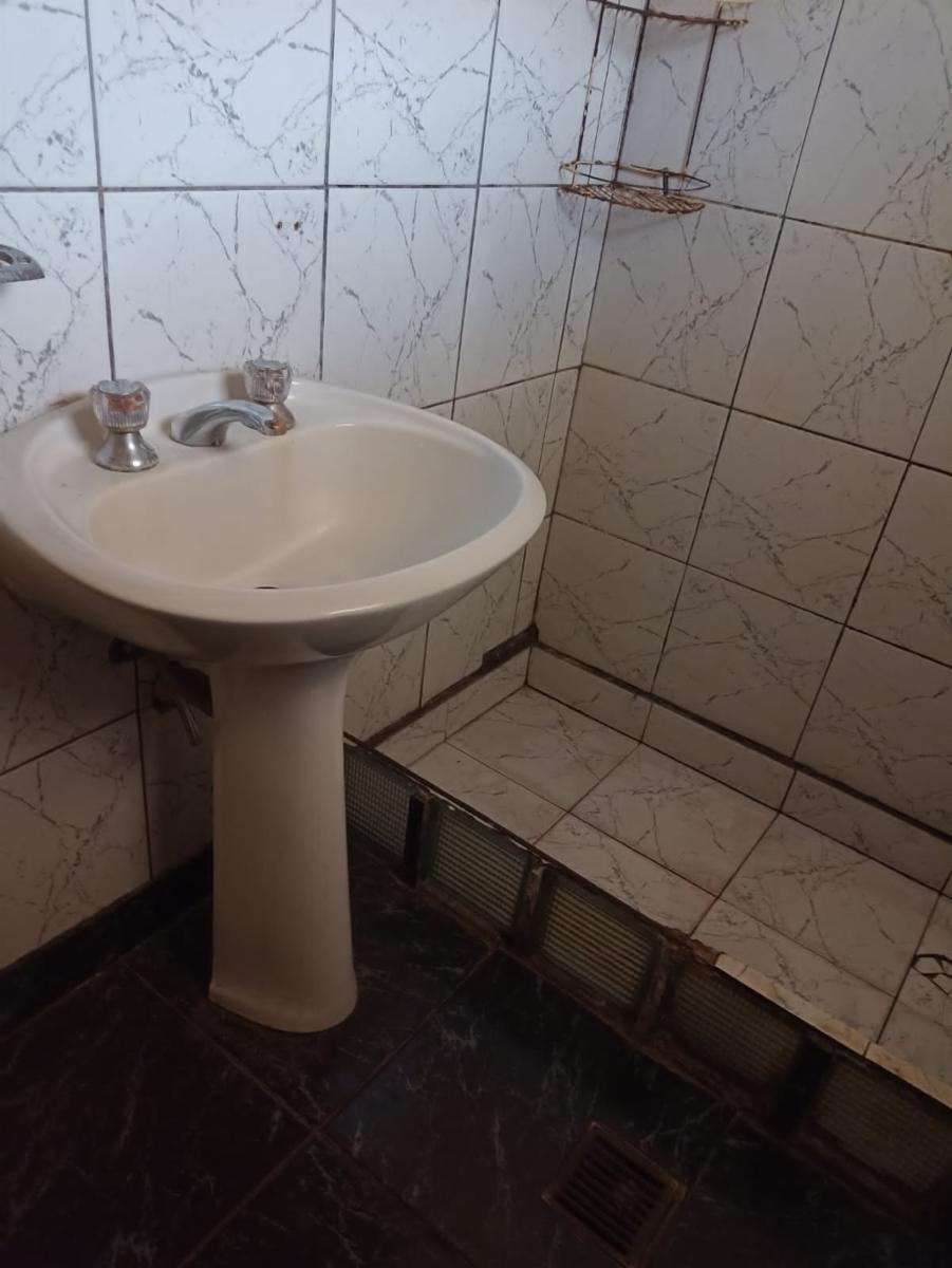 VENTA - OPORTUNIDAD - CASA 3 AMB. LOTE 8.66 X 30 - FONDO LIBRE - CONSULTE — foto 7