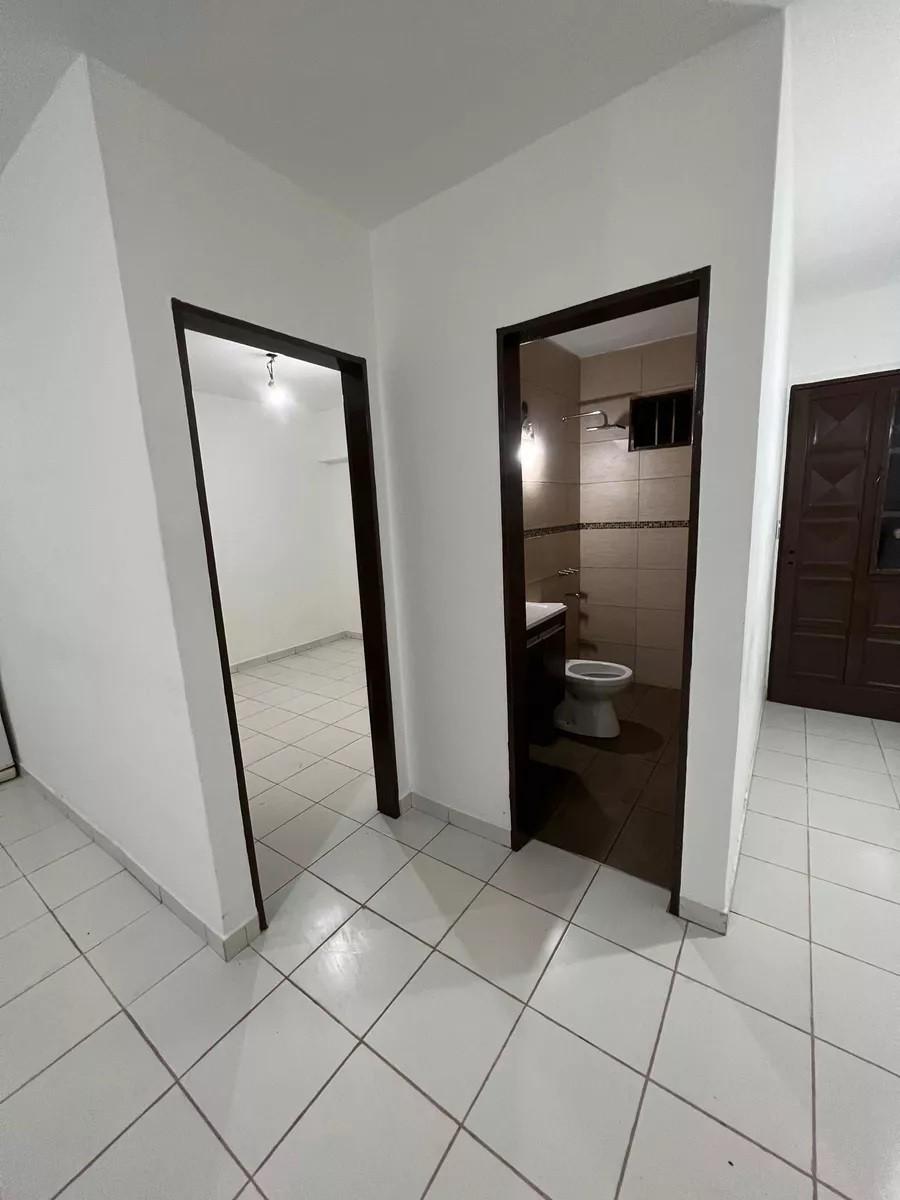 VENTA - DPTO. 2 AMB. A ESTRENAR - CON COCHERA .- MUY BONITO — foto 4