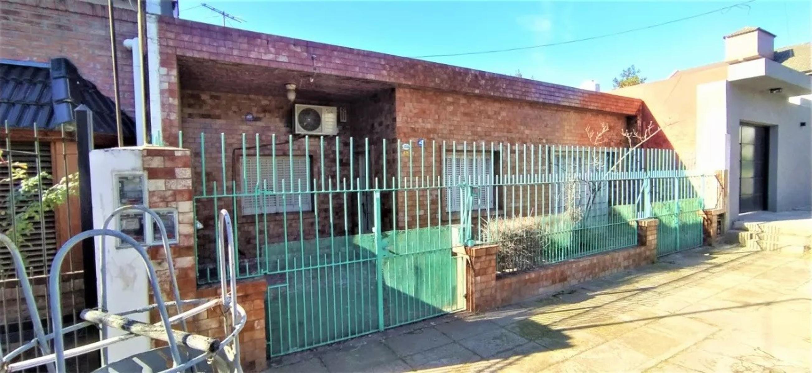 VENTA - CASA 4 AMB. 135M2 CUB./GARAGE/FDO. LIBRE/ LOTE 10X45 — foto 8