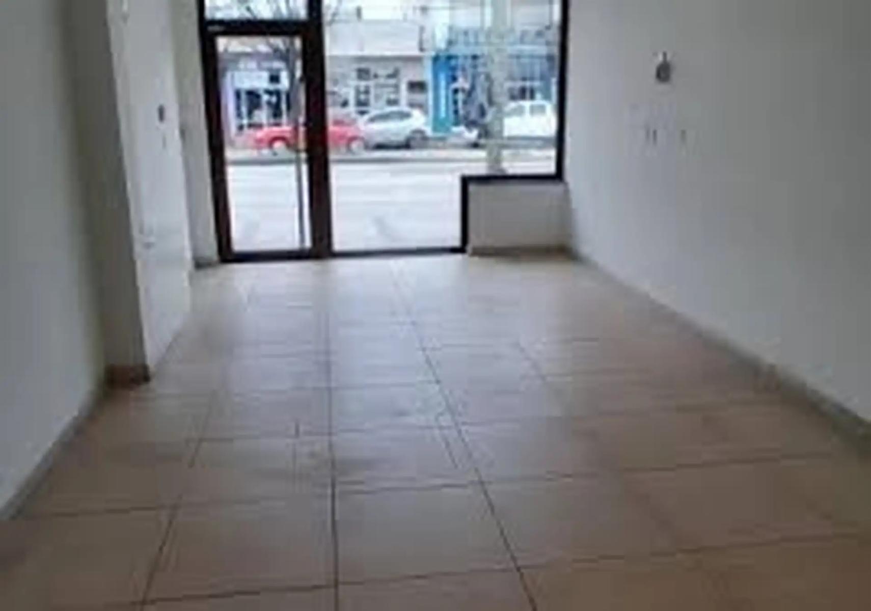 ALQUILER - LOCAL COMERCIAL - 60 M2 - A ESTRENAR - MORON CENTRO — foto 3