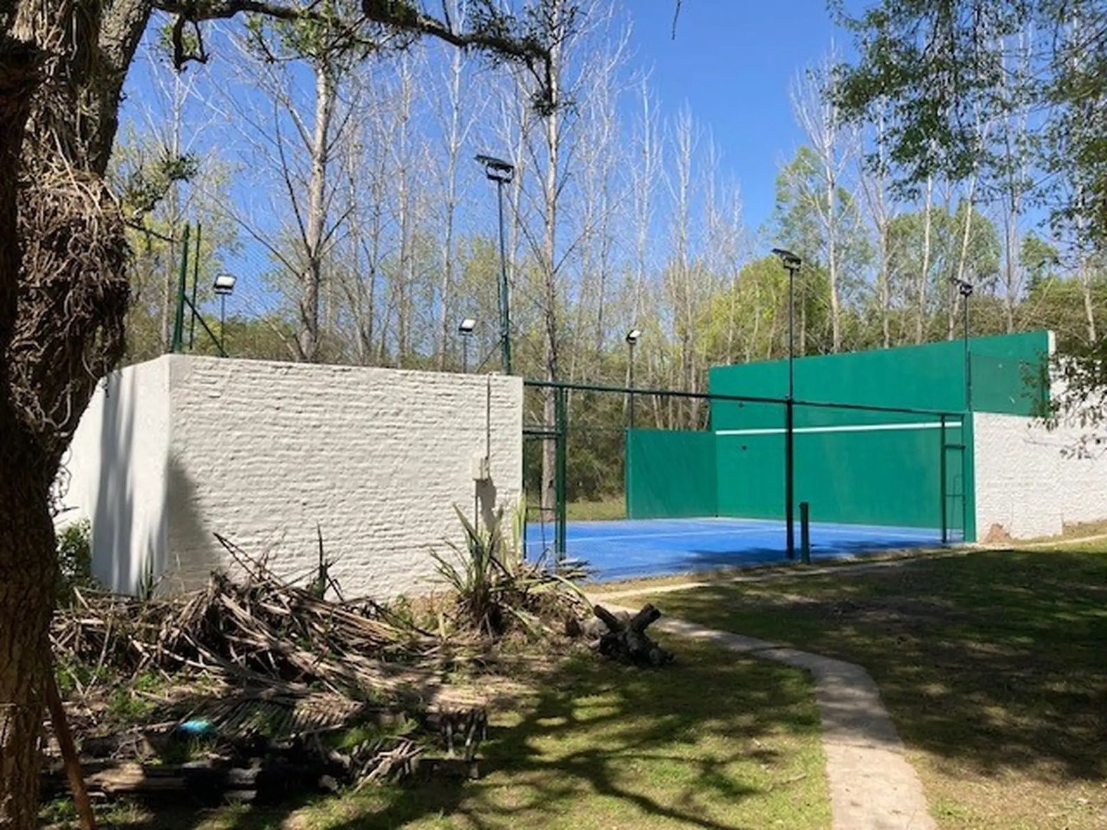 VENTA - EXCLUSIVA ISLA DE 11.5 HECTAREAS - CON UNA ESPECTACULAR CASA Y AMENITIES - 19