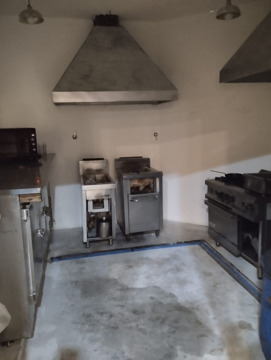 VENTA - PREDIO DE 600 M2 - PARRILLA - RESTO - BAR EN FUNCIONAMIENTO-OPORTUNIDAD COMERCIAL — foto 7
