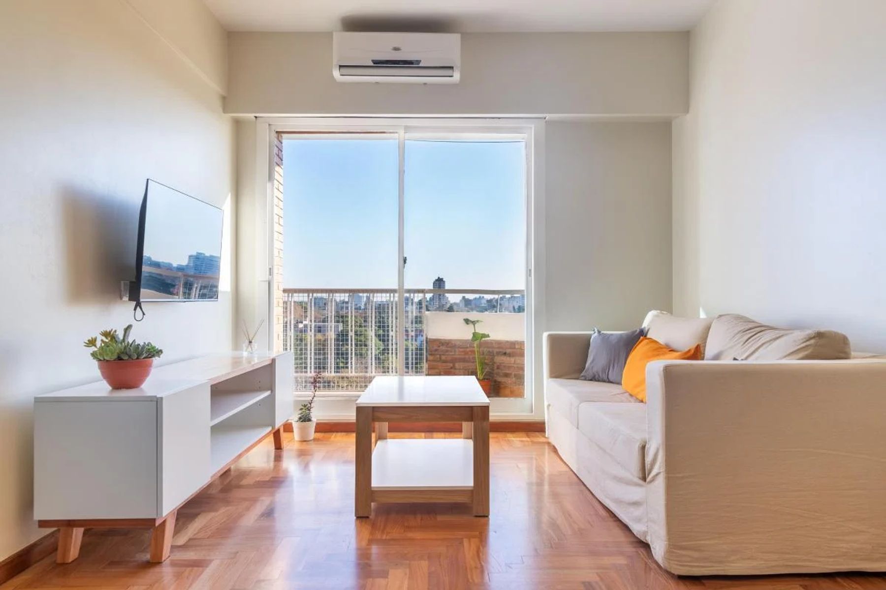 VENTA - ACOGEDOR DEPARTAMENTO 2 AMBIENTES - VICENTE LÓPEZ — foto 2