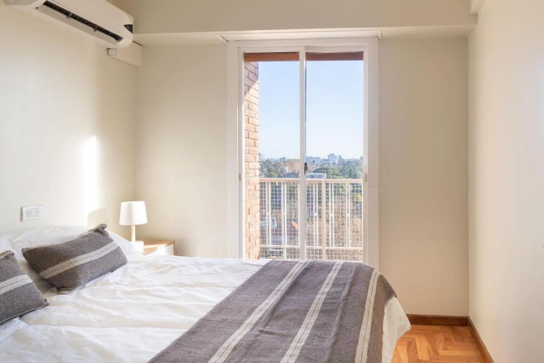 VENTA - ACOGEDOR DEPARTAMENTO 2 AMBIENTES - VICENTE LÓPEZ — foto 10