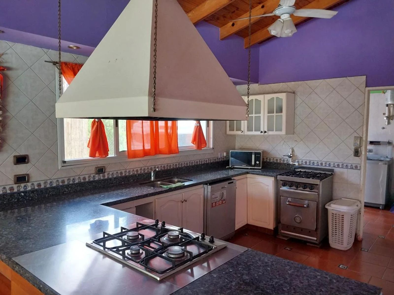 VENTA - IMPRESIONANTE CASA 6 AMBIENTES - COUNTRY CLUB BOCA RATÓN — foto 4