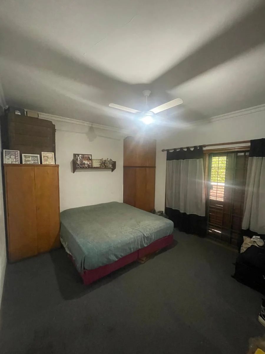VENTA - IMPRESIONANTE CHALET DE 8 AMBIENTES - CASEROS — foto 11