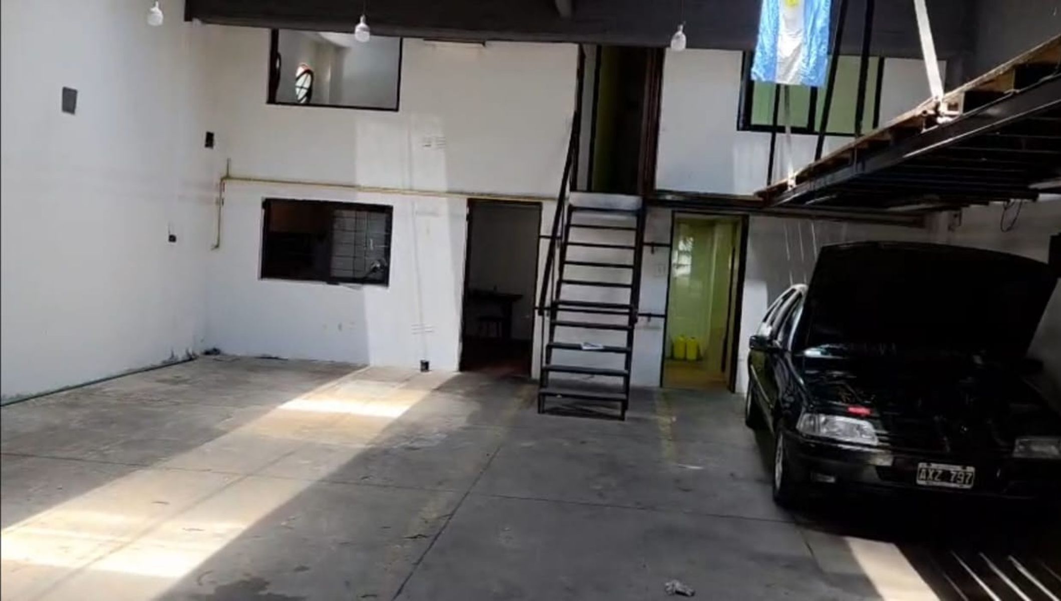 ALQUILER - GALPÓN / DEPÓSITO C/OFICINAS EN VILLA MAIPÚ - 9