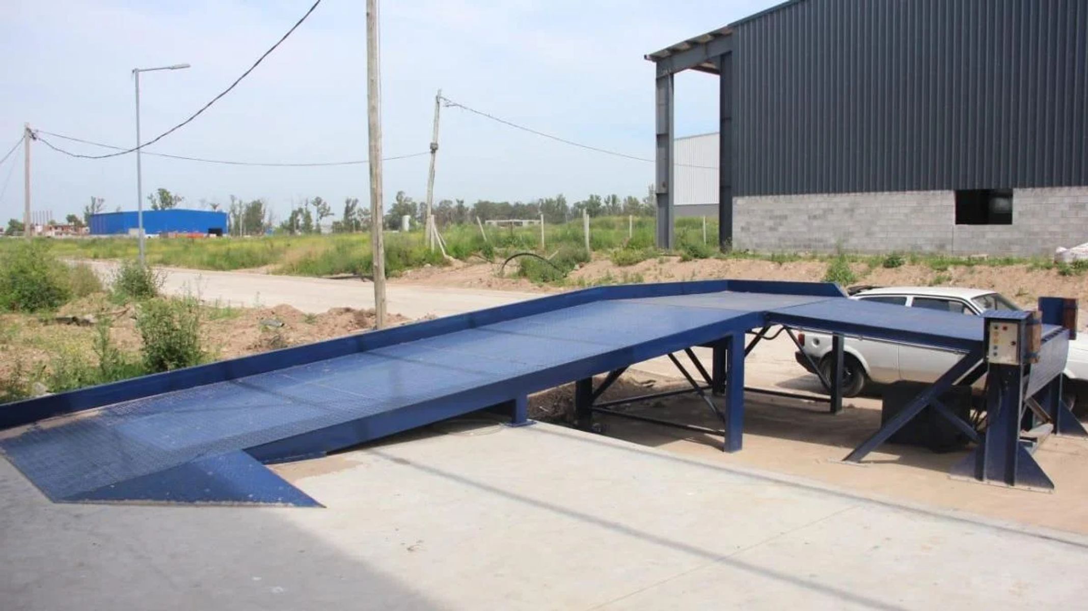 ALQUILER - IMPORTANTE GALPÓN EN PARQUE INDUSTRIAL EBAPI - CON REFRIGERACIÓN - 6
