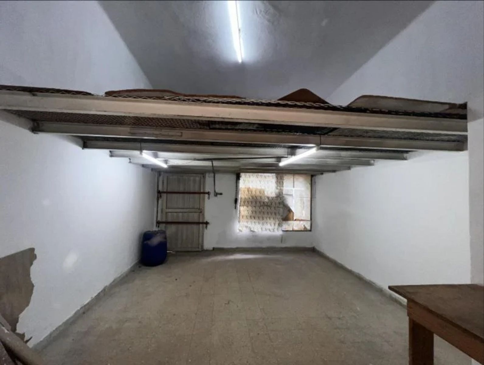 ALQUILER - AMPLIO LOCAL DE 170 M2 - CASTELAR - 3