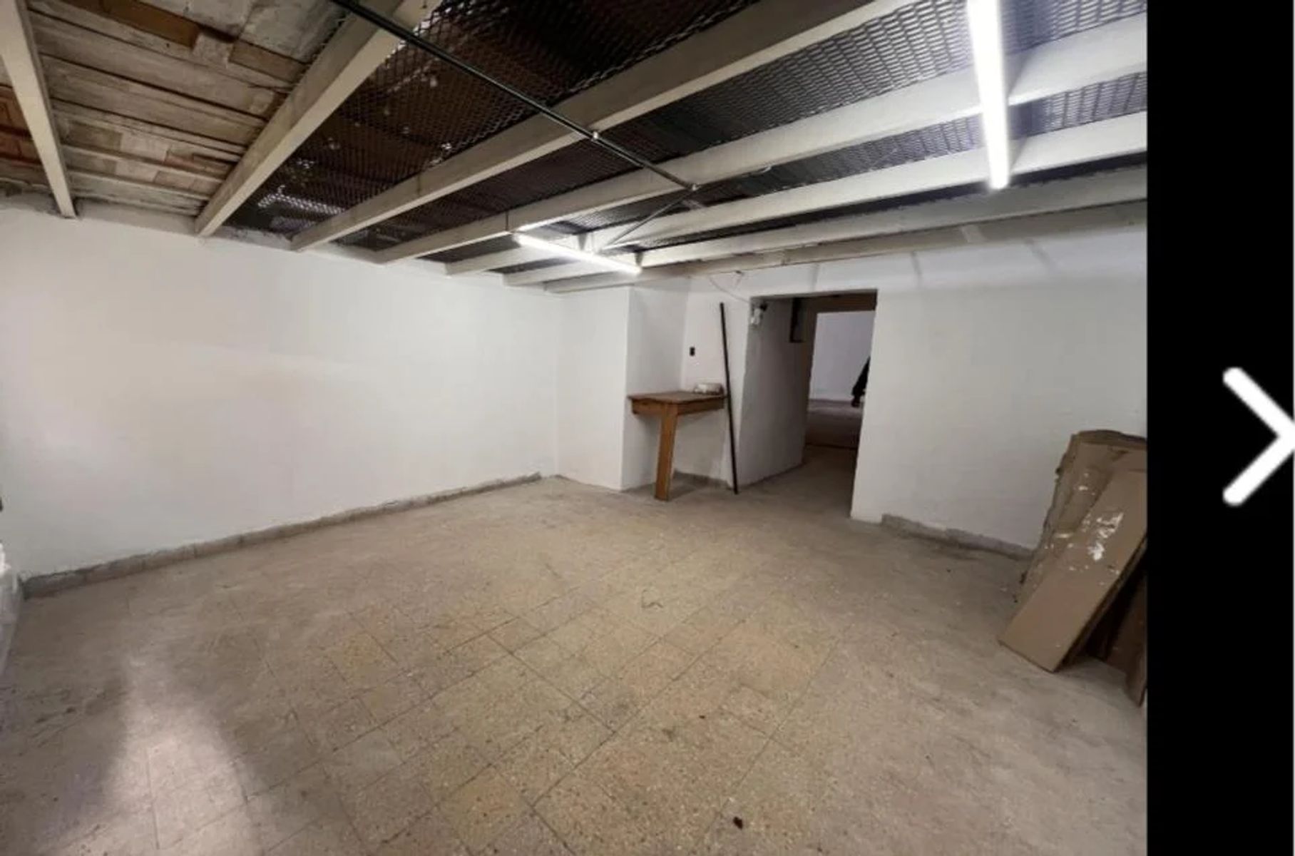 ALQUILER - AMPLIO LOCAL DE 170 M2 - CASTELAR - 4