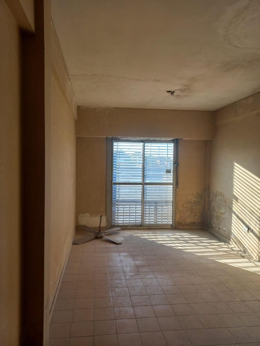 VENTA - LOCAL COMERCIAL C/VIVIENDA - MONTE GRANDE - 3