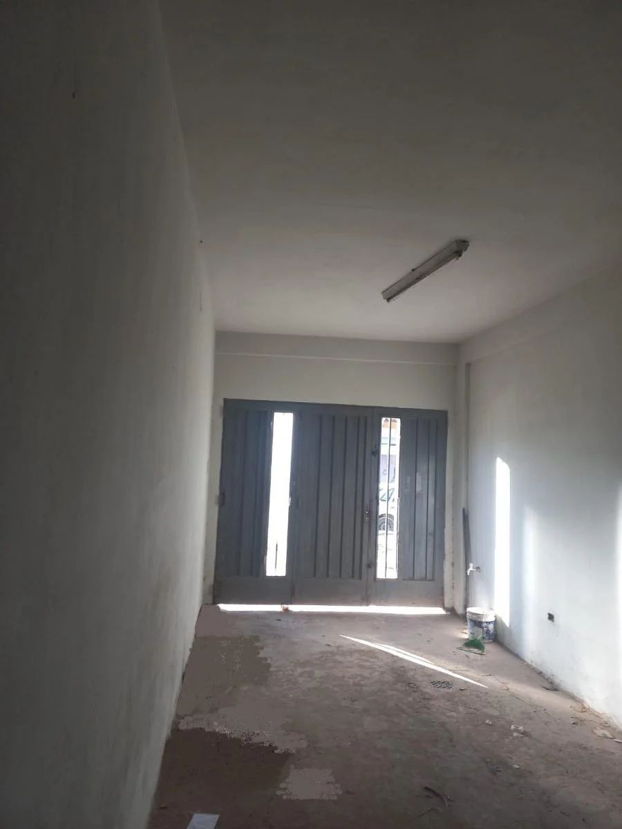 VENTA - LOCAL COMERCIAL C/VIVIENDA - MONTE GRANDE - 4