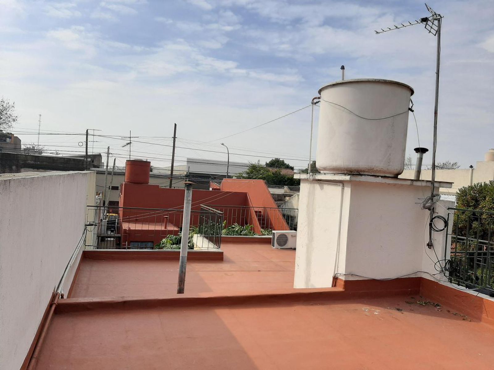 VENTA - GRAN PH TIPO CASA 3 AMBIENTES - LANÚS ESTE - 16