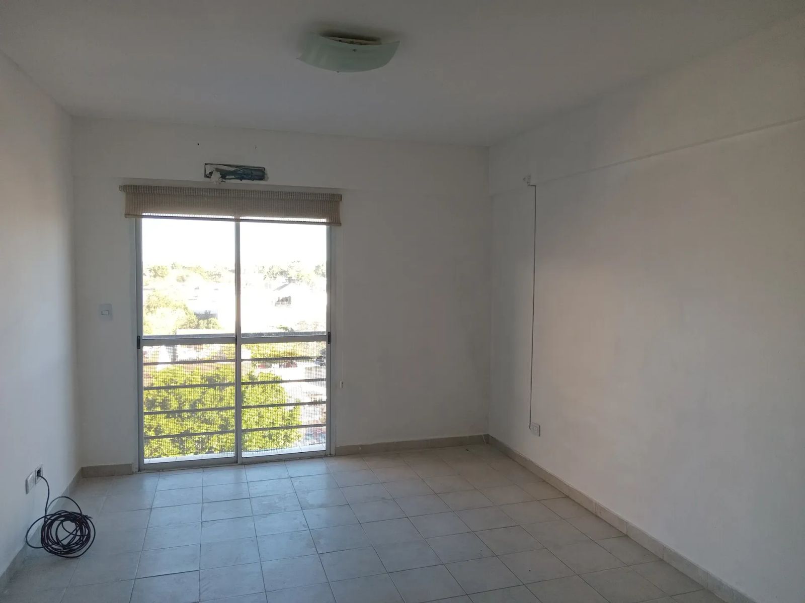 ALQUILER - ACOGEDOR DEPARTAMENTO 2 AMBIENTES C/COCHERA - MORÓN CENTRO - 5