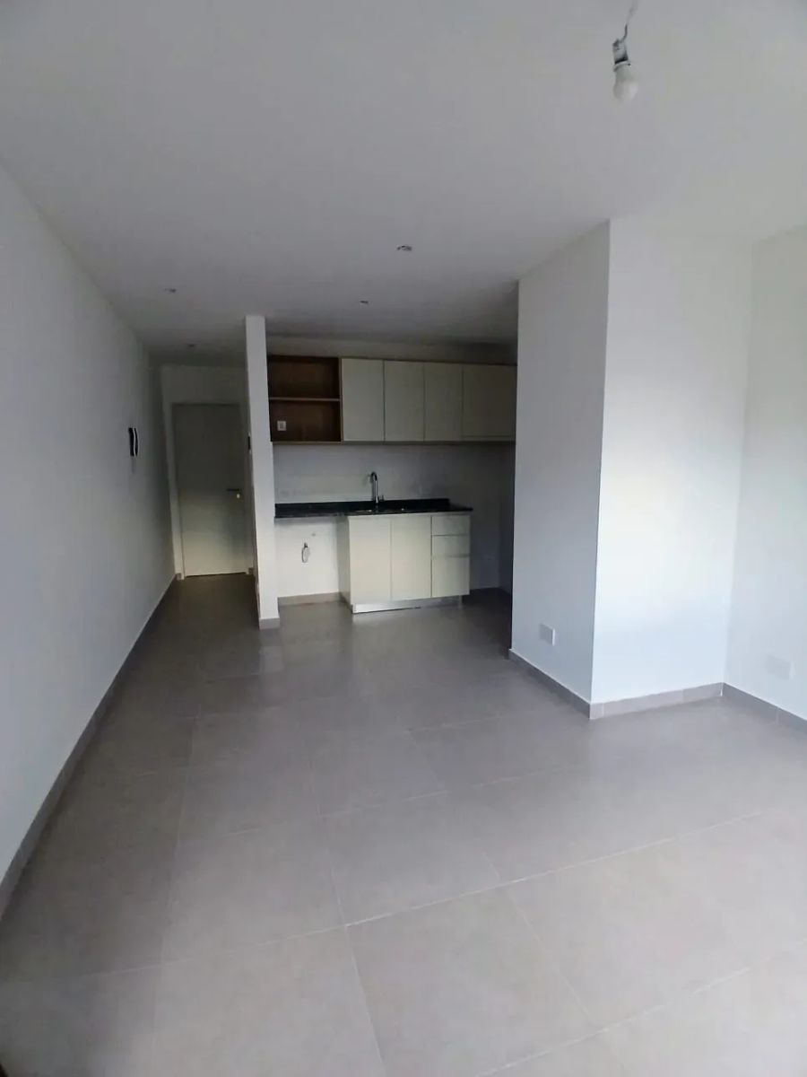 ALQUILER - HERMOSO DEPARTAMENTO 2 AMBIENTES A ESTRENAR - MORÓN CENTRO - 5