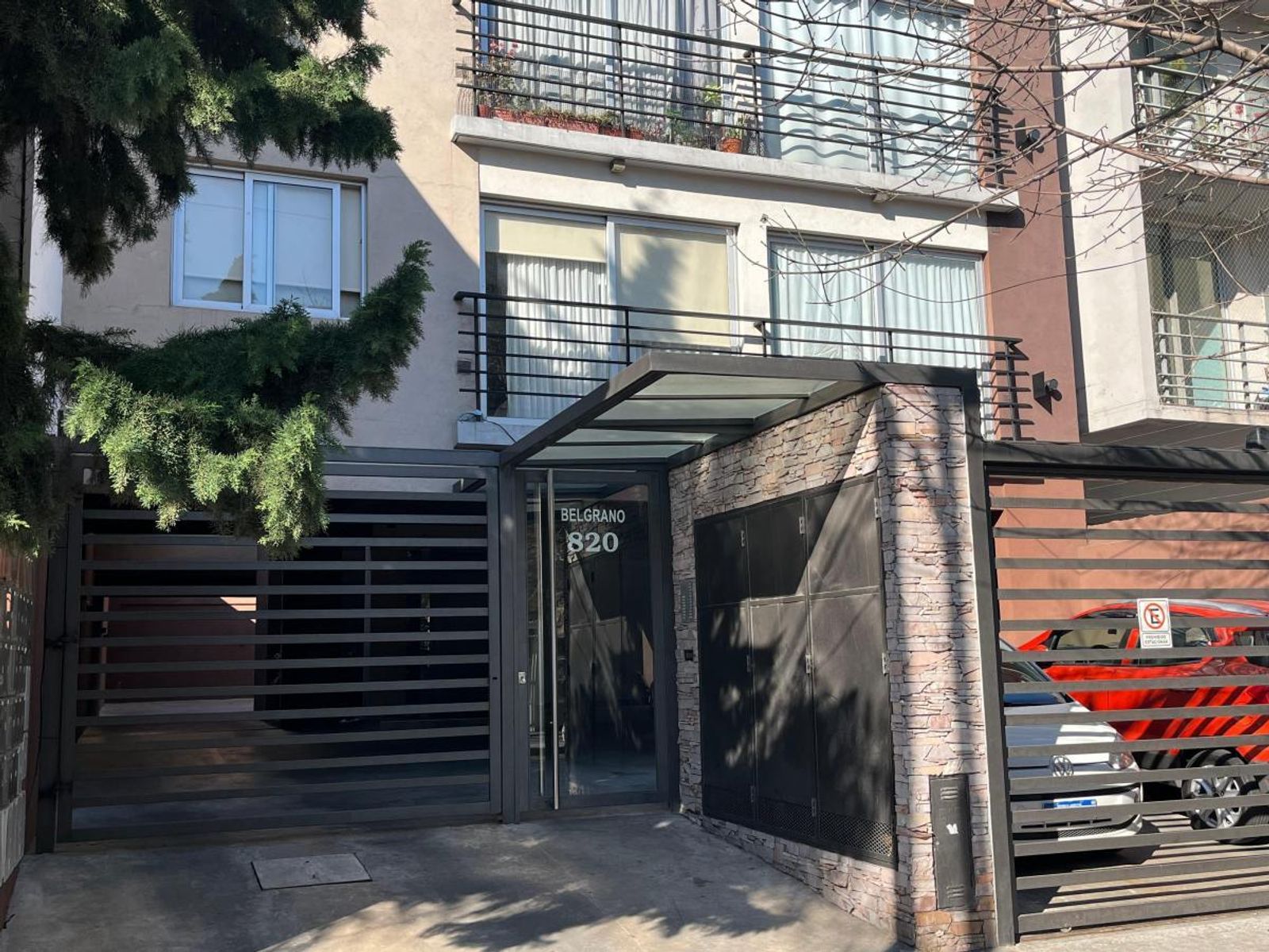 ALQUILER - EXCELENTE DEPARTAMENTO 2 AMBIENTES EN MORÓN CENTRO - EN IMPECABLE ESTADO - 3