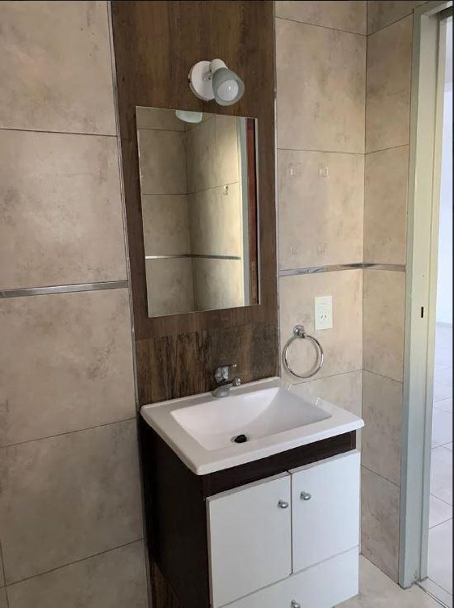 ALQUILER - EXCELENTE DEPARTAMENTO 2 AMBIENTES EN MORÓN CENTRO - EN IMPECABLE ESTADO - 10