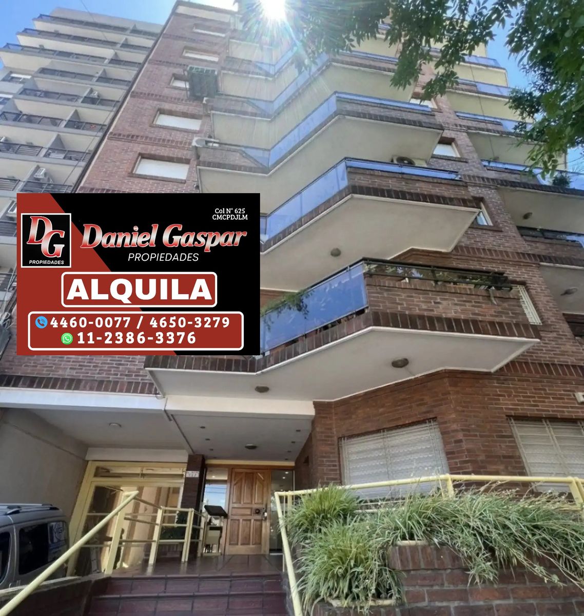 ALQUILER - DEPARTAMENTO 3 AMBIENTES C/COCHERA - EN IMPECABLES CONDICIONES - 1