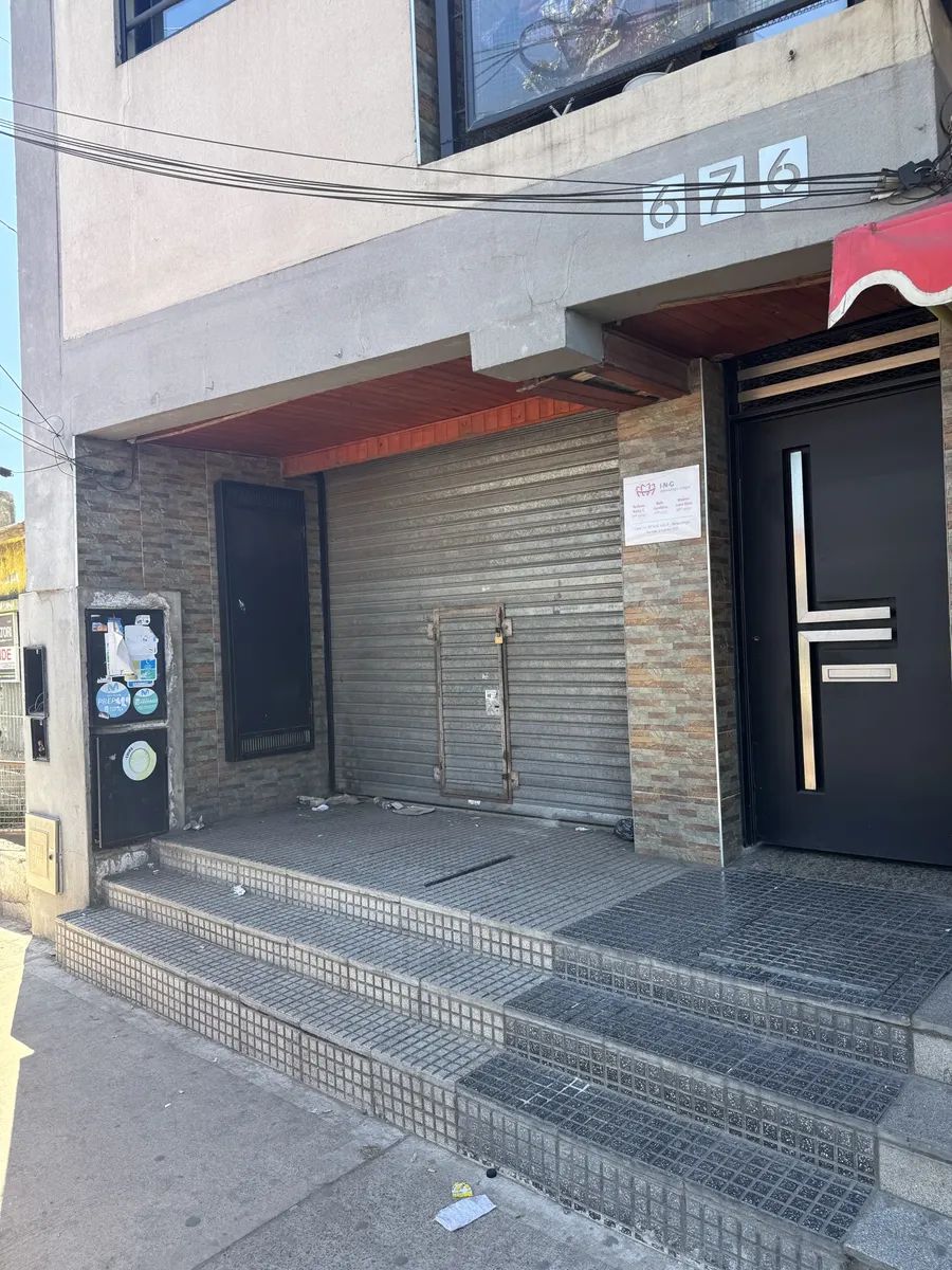 ALQUILER - LOCAL COMERCIAL DE 37 M2 - BERAZATEGUI - 4