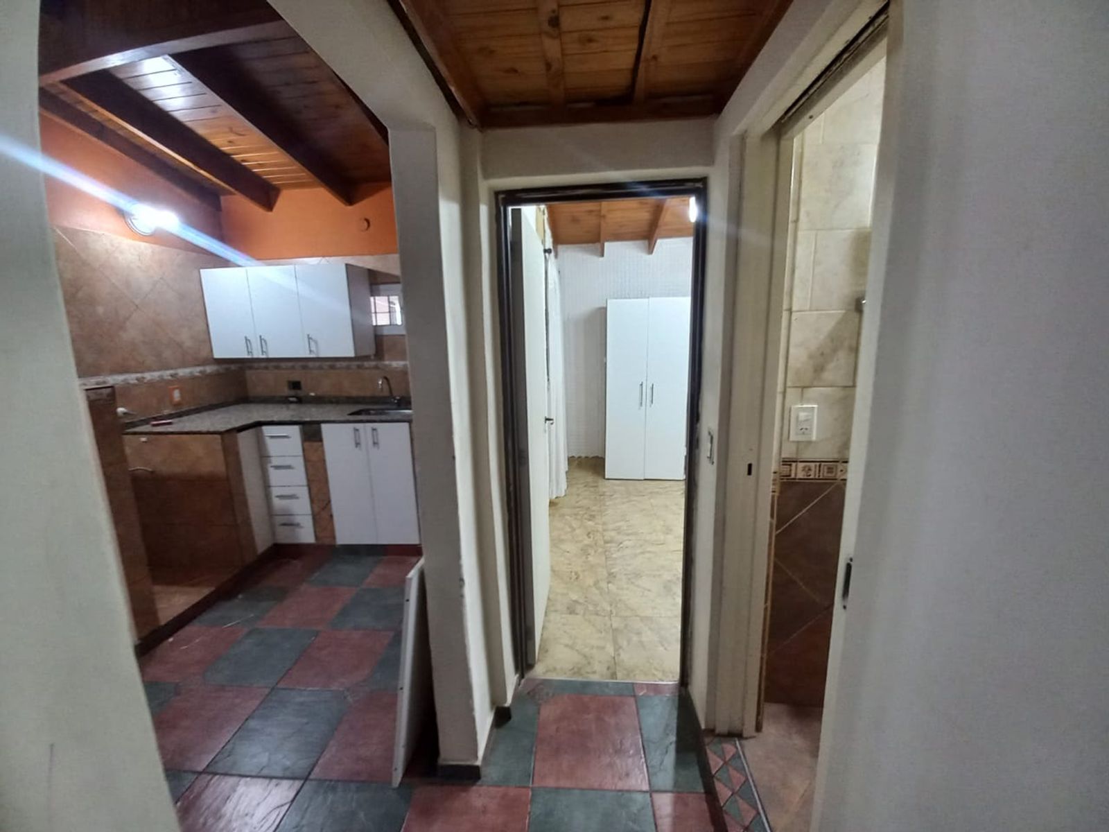 ALQUILER - DEPARTAMENTO 3 AMBIENTES EN PRIMER PISO - 3