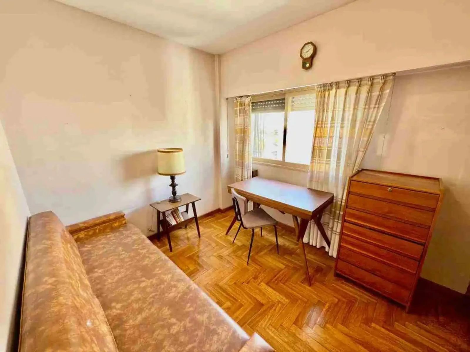 VENTA - DEPARTAMENTO 4 AMBIENTES IMPECABLE - PISO 10 - 8