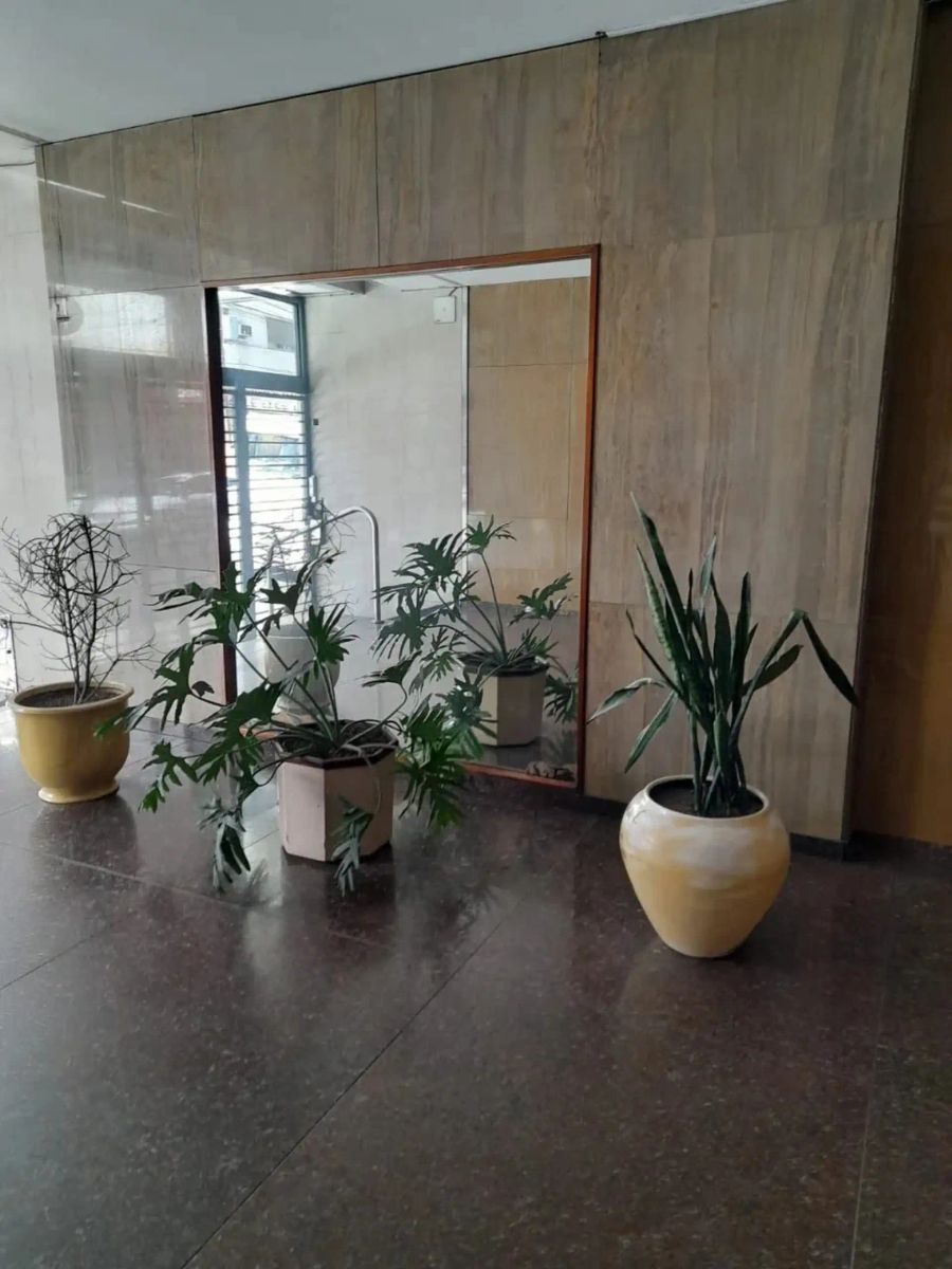 VENTA - DEPARTAMENTO 4 AMBIENTES IMPECABLE - PISO 10 - 13