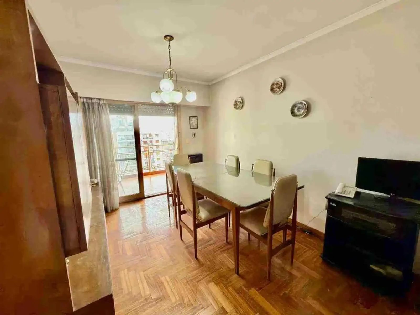 VENTA - DEPARTAMENTO 4 AMBIENTES IMPECABLE - PISO 10 - 18