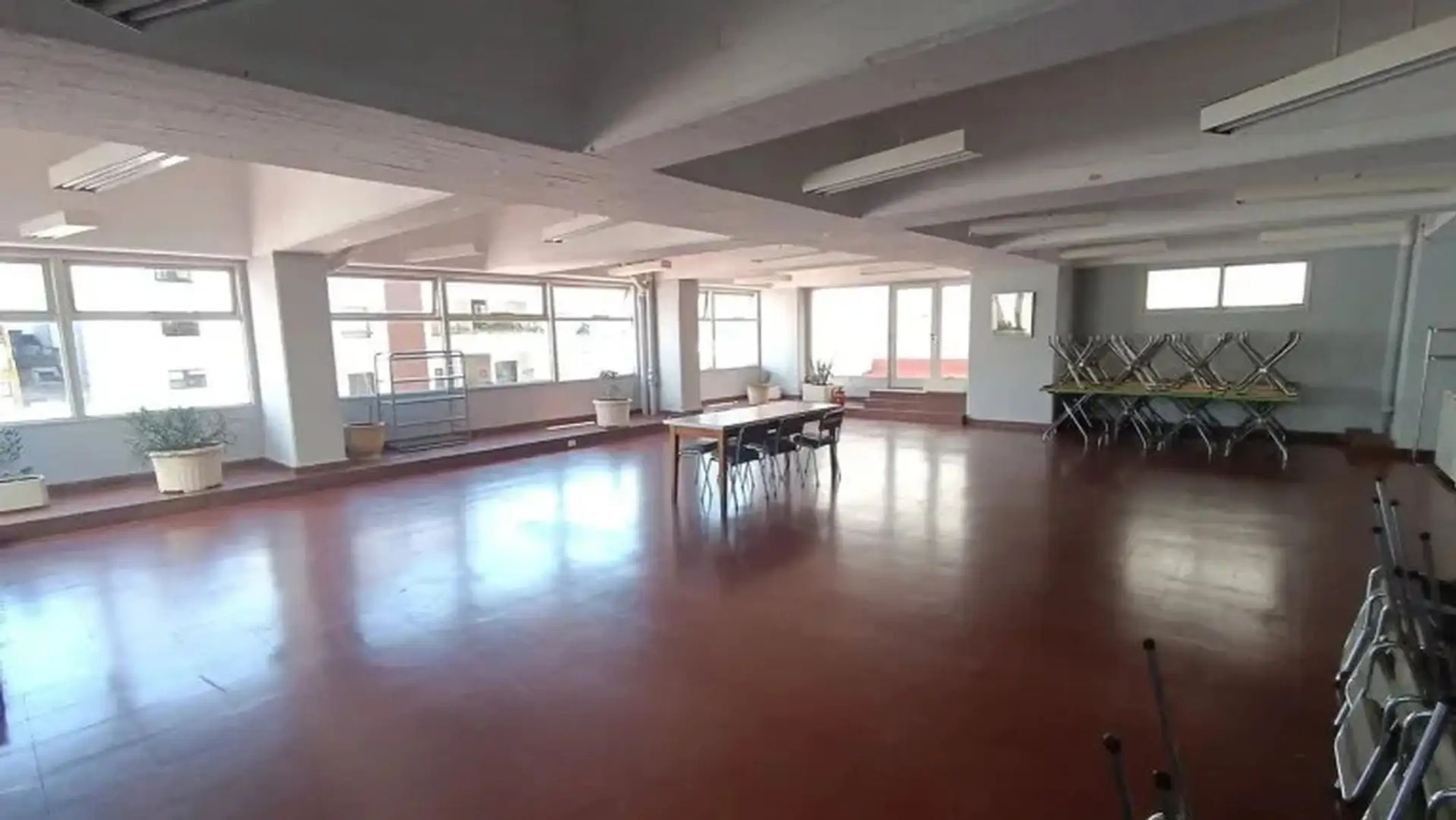 VENTA - DEPARTAMENTO 4 AMBIENTES IMPECABLE - PISO 10 - 20