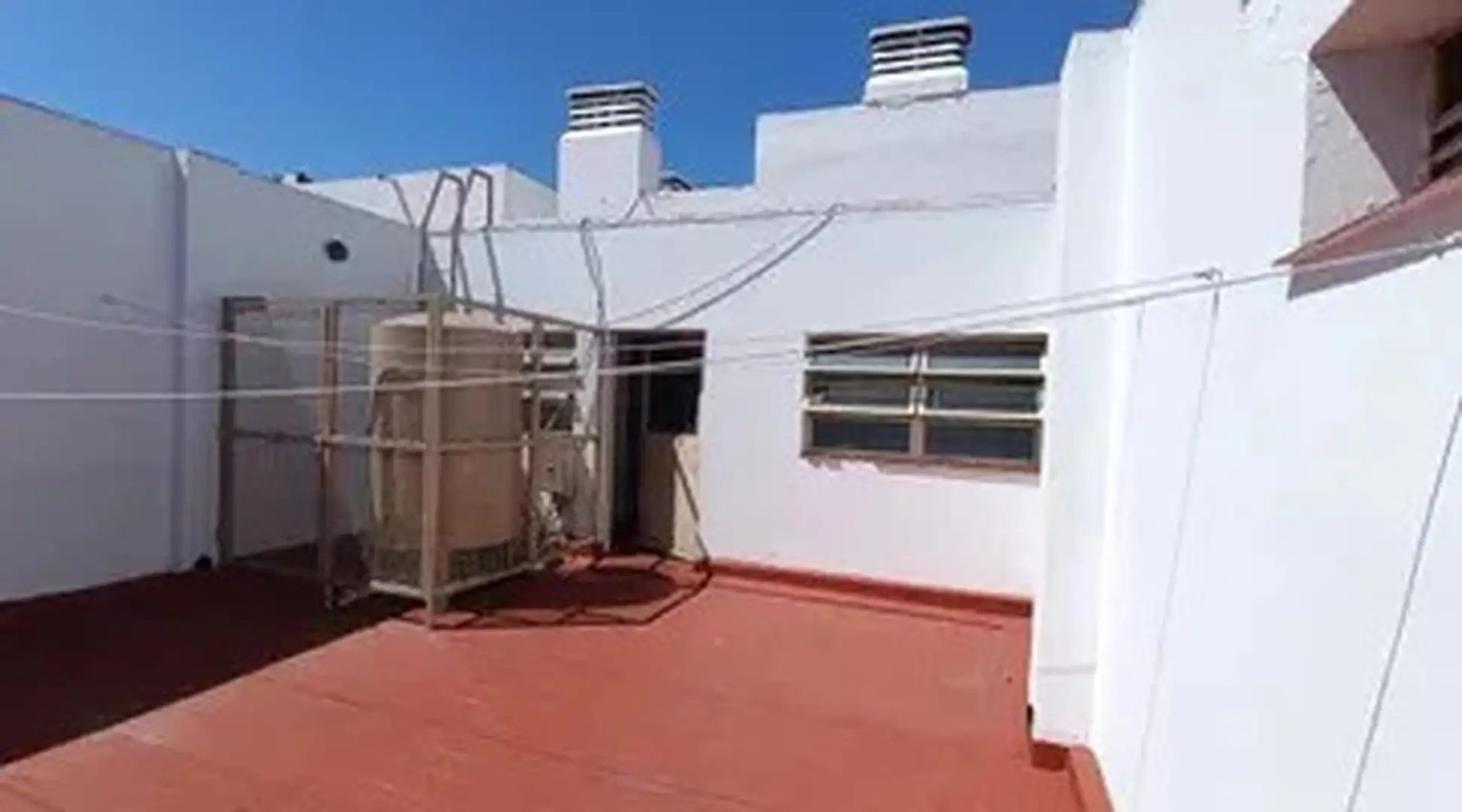 VENTA - DEPARTAMENTO 4 AMBIENTES IMPECABLE - PISO 10 - 24