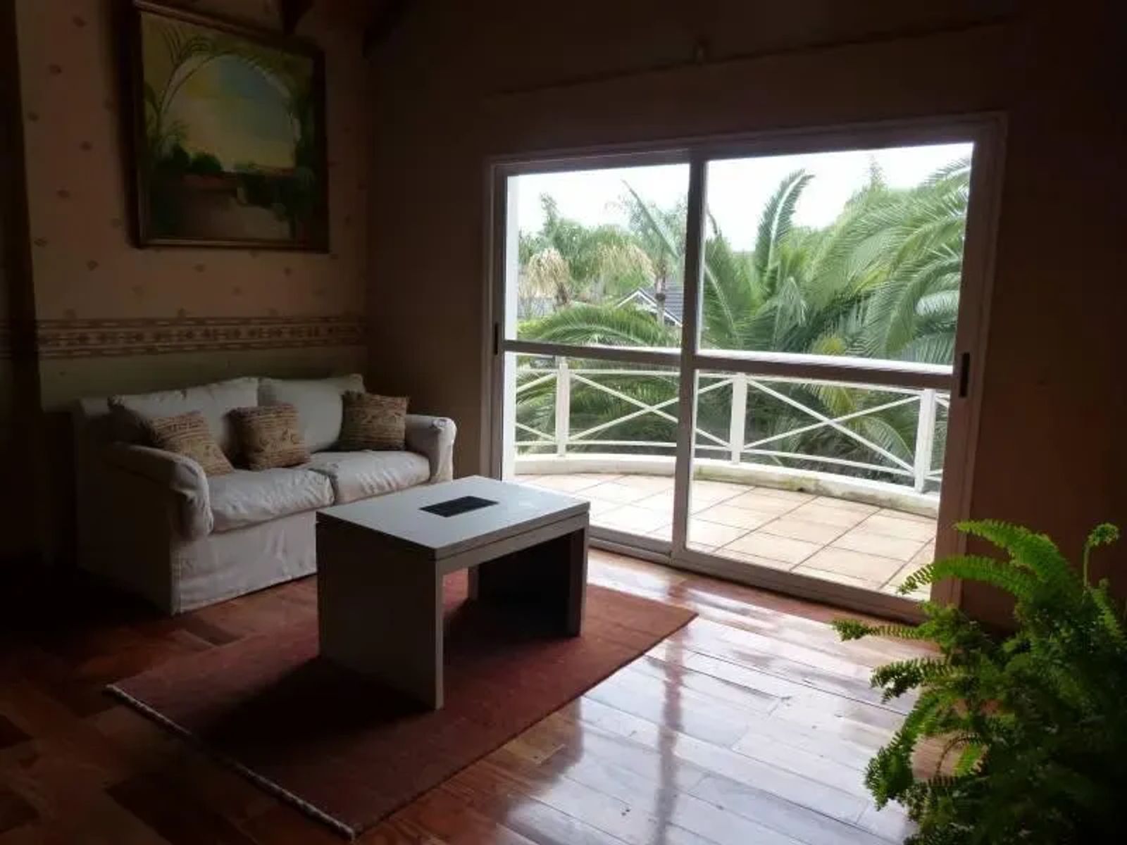 VENTA - IMPRESIONANTE CASA 6 AMBIENTES EN COUNTRY CLUB BOCA RATÓN - 2